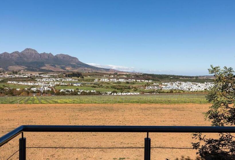 Protea Hotel By Marriott Stellenbosch & Conference Centre