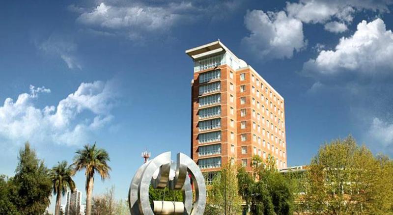 Hotel Radisson Ciudad Empresarial Santiago