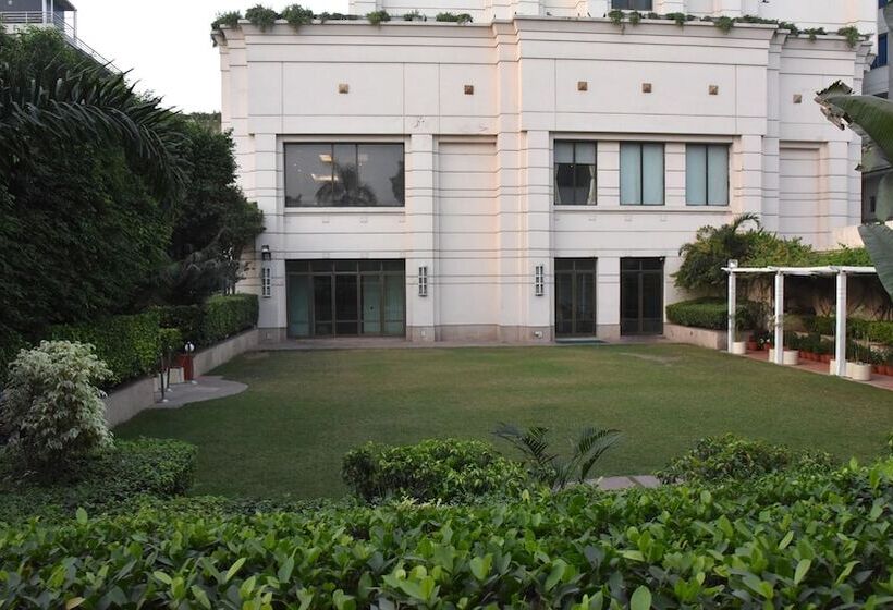 Fotos del hotel Radisson Hotel Varanasi:  48