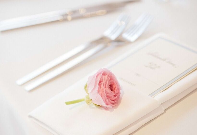 Fotos del hotel Radisson Hotel Varanasi:  46