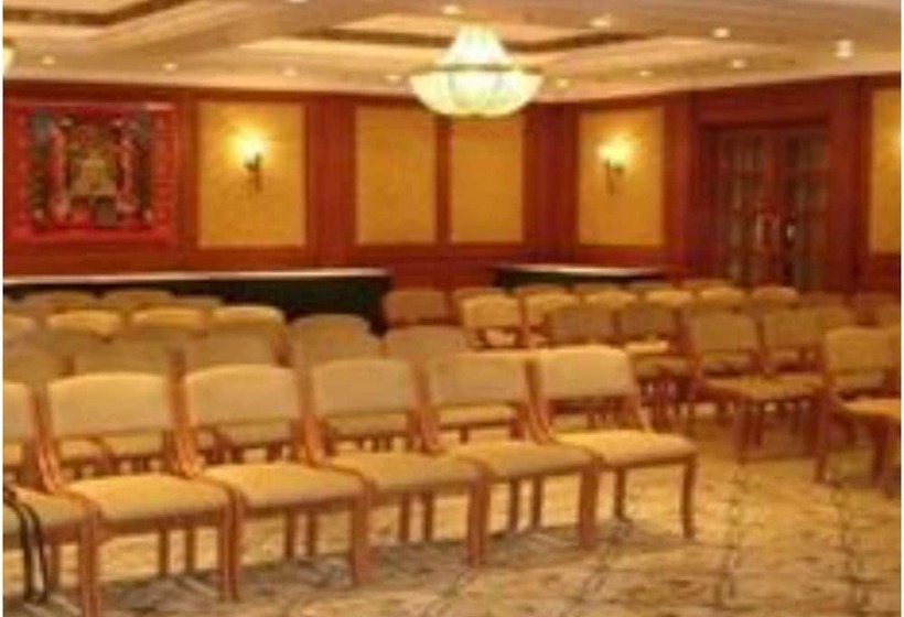 Fotos del hotel Radisson Hotel Varanasi:  24