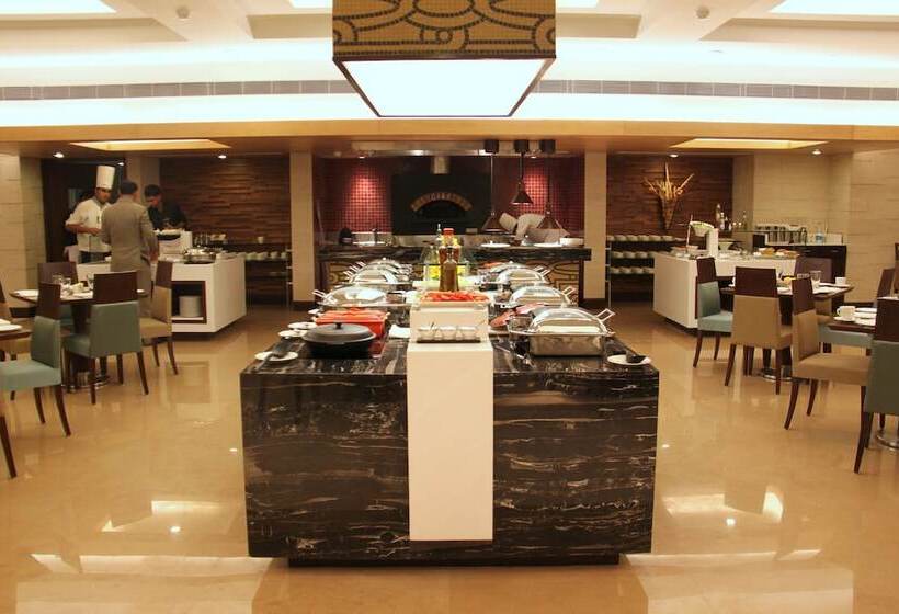 Fotos del hotel Radisson Hotel Varanasi:  18