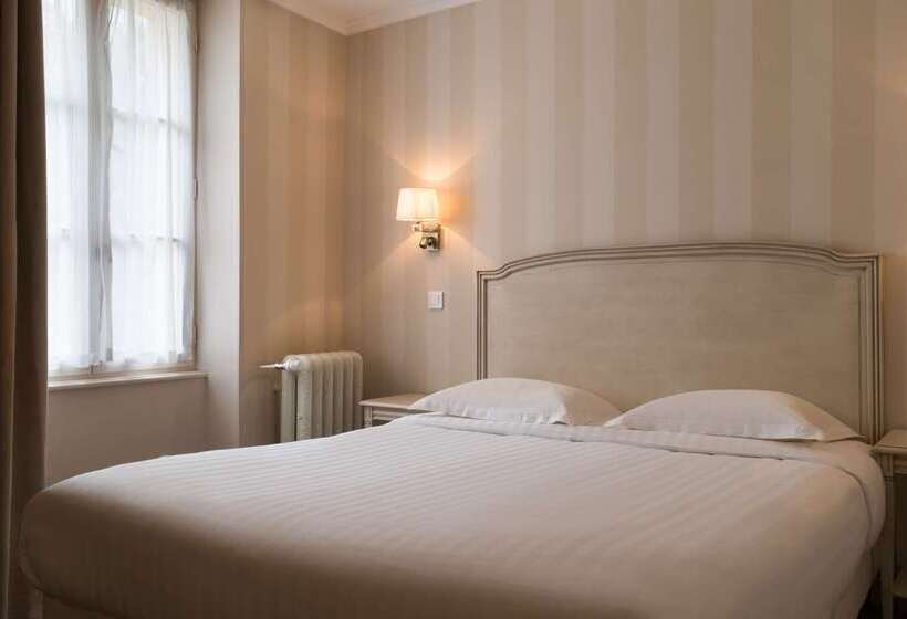 هتل Hostellerie Des Trois Pigeons