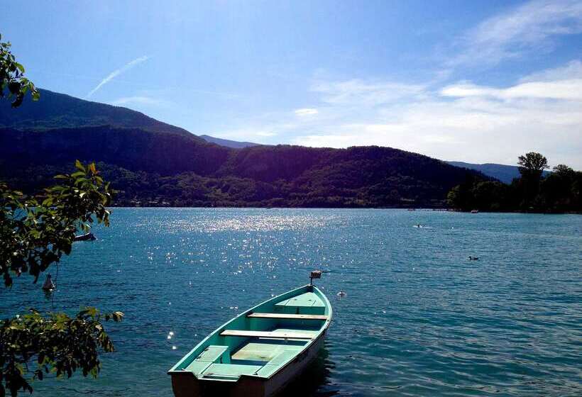 ホテル Hôtel Les Nations The Originals Boutique Vichy