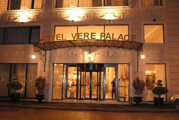 ホテル Vere Palace