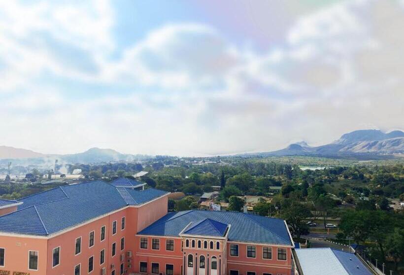 Golden Peacock Hotel Blantyre