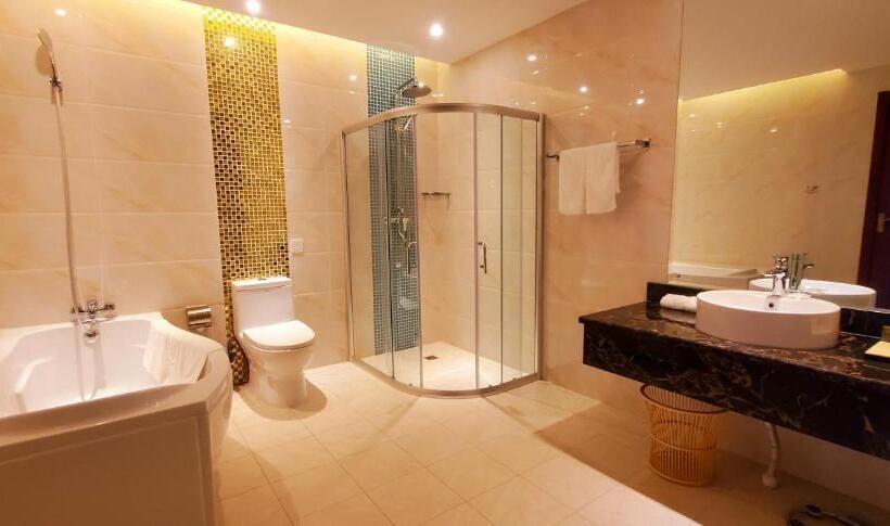 Golden Peacock Hotel Blantyre