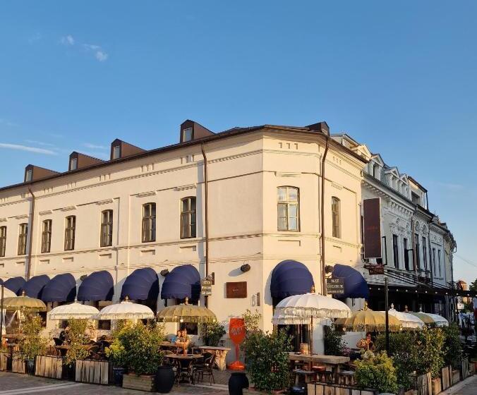 هتل Acsa Inn