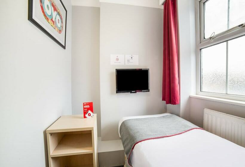 Fotos del hotel Oyo Studios @ 28:  3