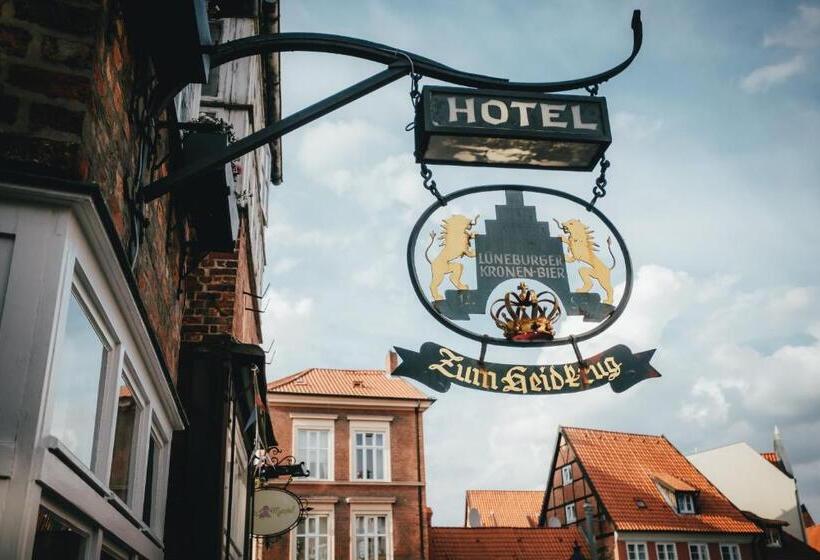 호텔 Zum Heidkrug & Café Lil