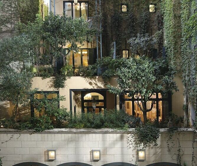 هتل Albergo
