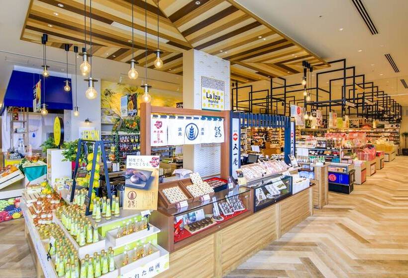 هتل Atami Korakuen