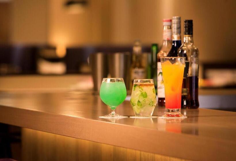 هتل Atami Korakuen