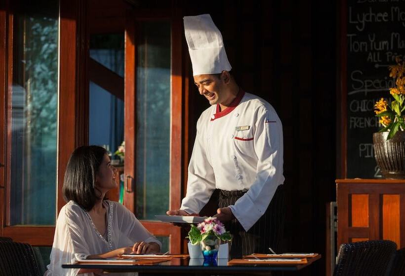 هتل Baan Yin Dee Boutique Resort Phuket   Sha Plus