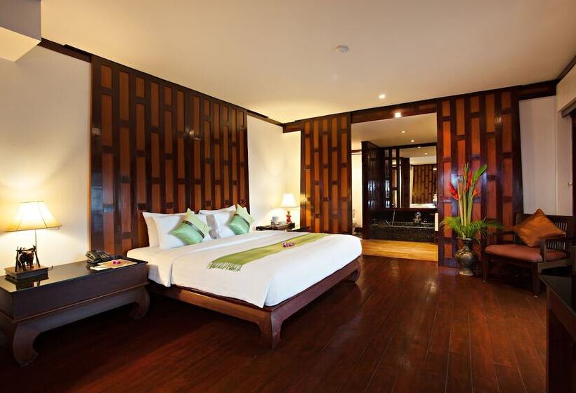 هتل Baan Yin Dee Boutique Resort Phuket   Sha Plus