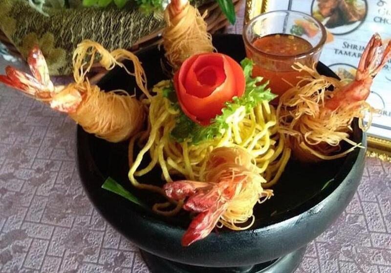 هتل Baan Yin Dee Boutique Resort Phuket   Sha Plus