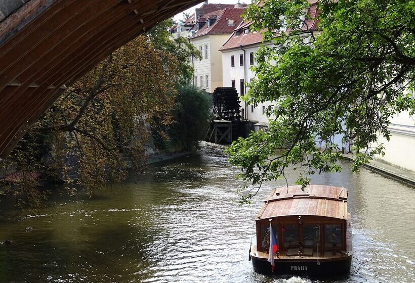 Fotos del hotel Certovka:  3