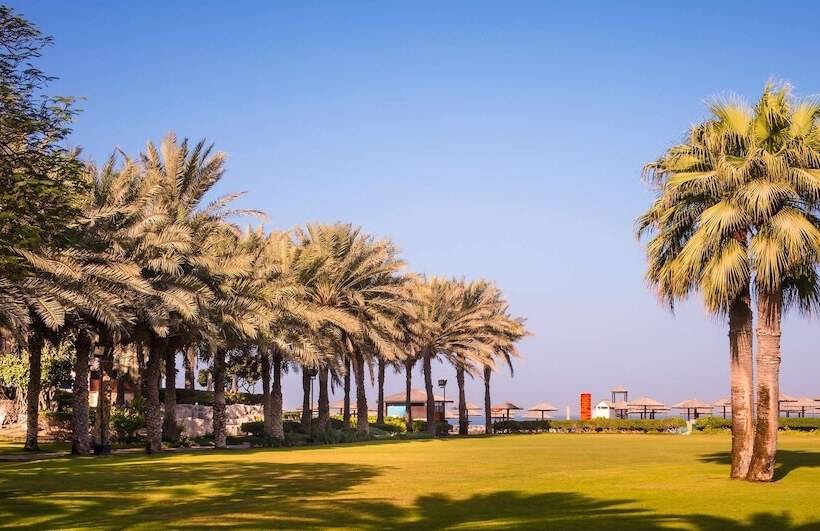 هتل Coral Beach Resort Sharjah