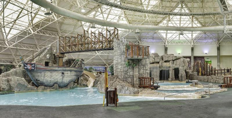 هتل Emerald Resort & Casino