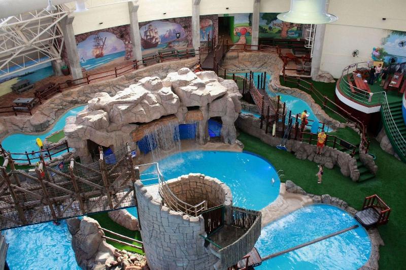 هتل Emerald Resort & Casino