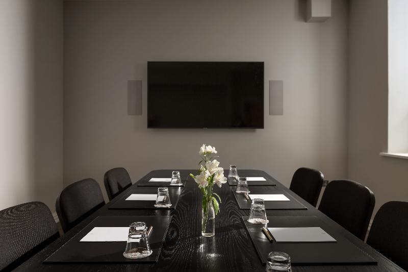 هتل Fable Dunedin