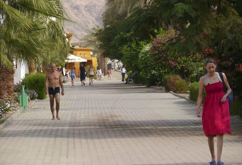 هتل Happy Life Village Dahab