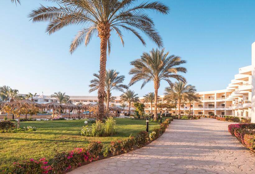 Hurghada Long Beach Resort