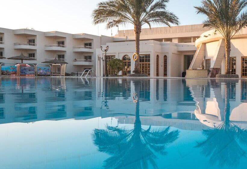 Hurghada Long Beach Resort