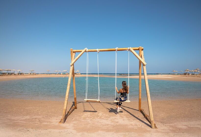 Hurghada Long Beach Resort