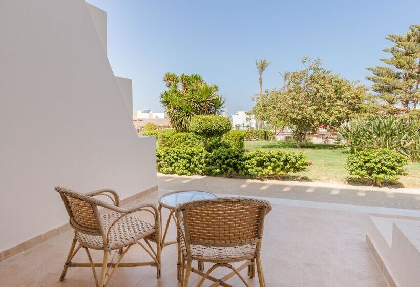 Hurghada Long Beach Resort