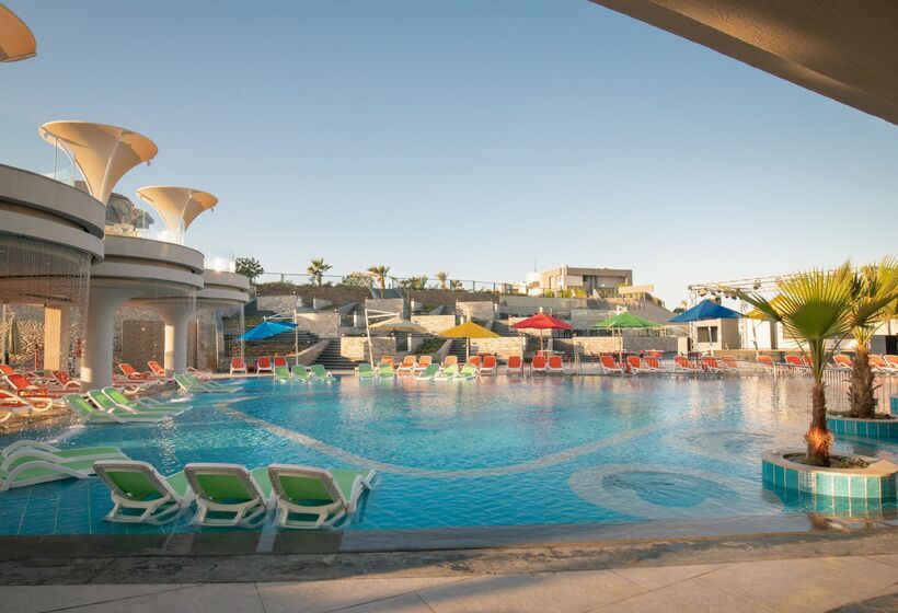 Hurghada Long Beach Resort
