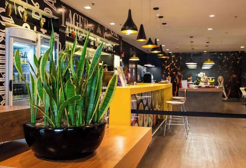 هتل Ibis Joinville