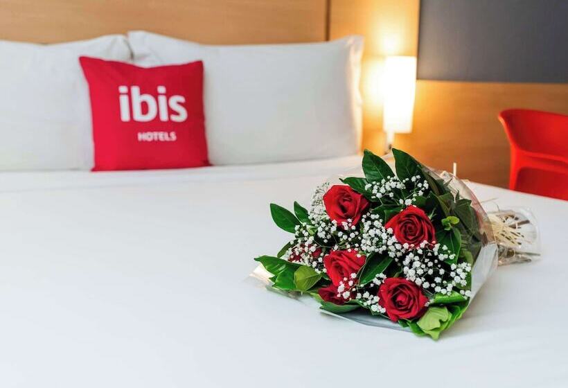 هتل Ibis Joinville
