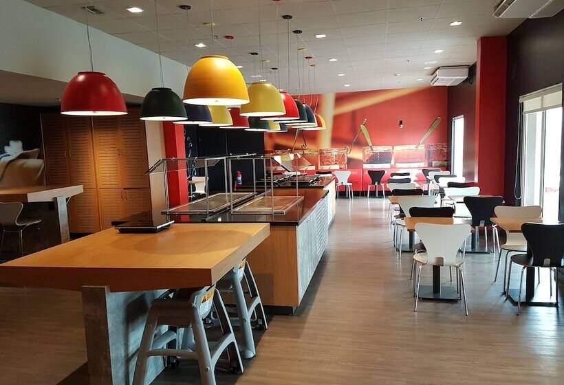 هتل Ibis Porto Alegre Aeroporto