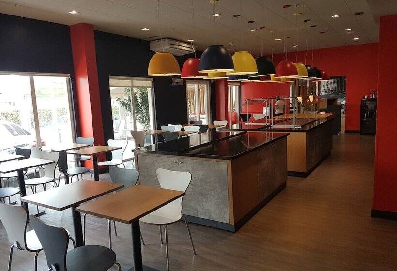 هتل Ibis Porto Alegre Aeroporto