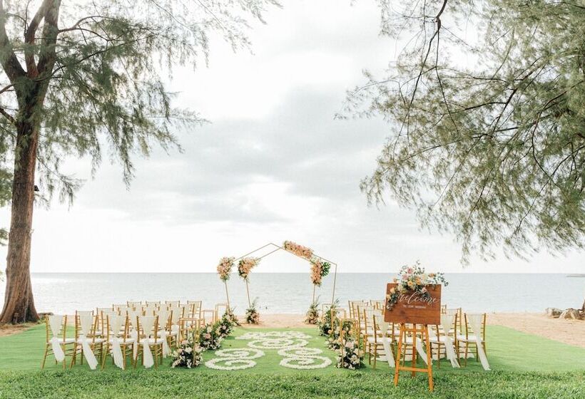 هتل Khaolak Emerald Beach Resort And Spa
