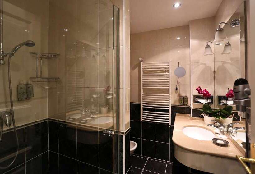 Fotos del hotel Leonardo Prague:  21