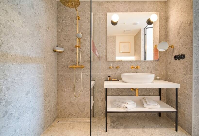 Fotos del hotel Leonardo Prague:  6