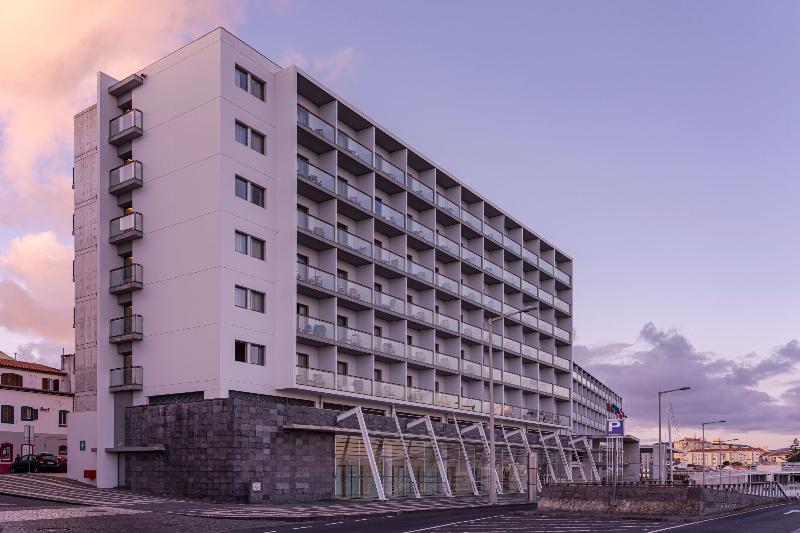 Fotos del hotel Marina Atlântico:  3