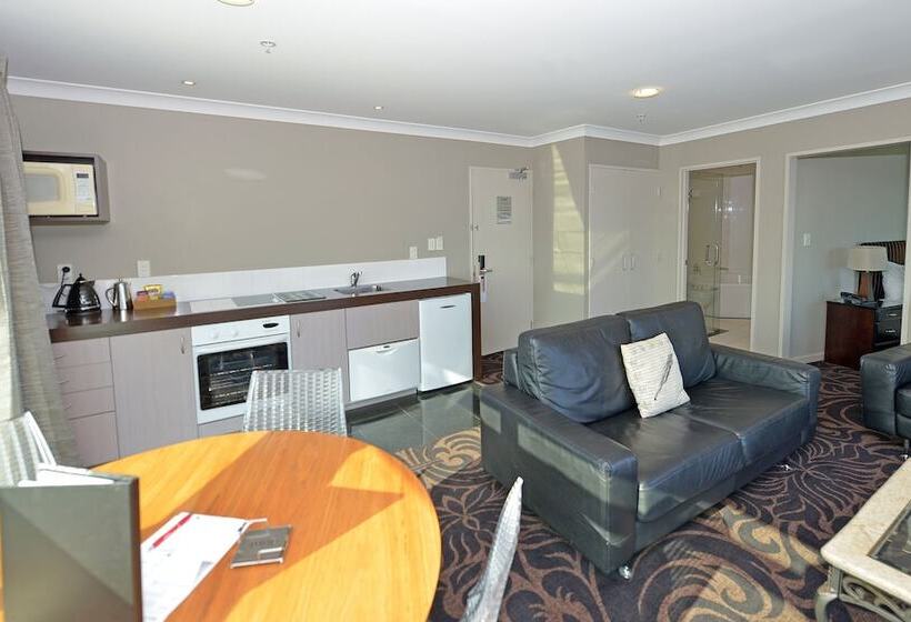 Millennium Hotel New Plymouth, Waterfront