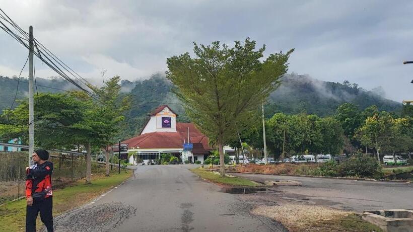 هتل Mutiara Taman Negara