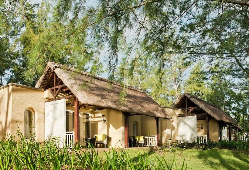 Hotel Outrigger Mauritius Beach Resort