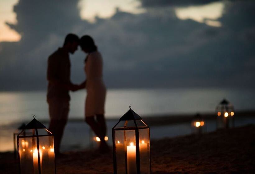 هتل Outrigger Mauritius Beach Resort