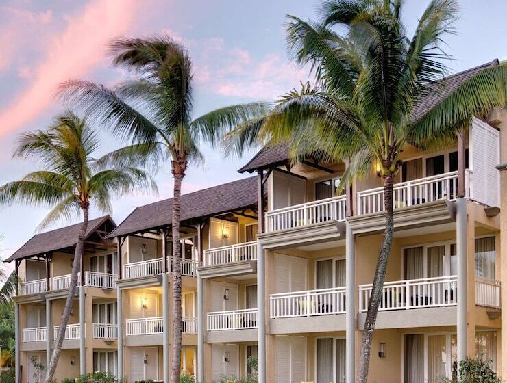 هتل Outrigger Mauritius Beach Resort
