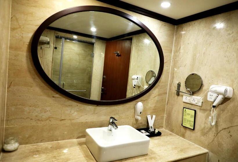 בית מלון כפרי Quality Inn Sabari