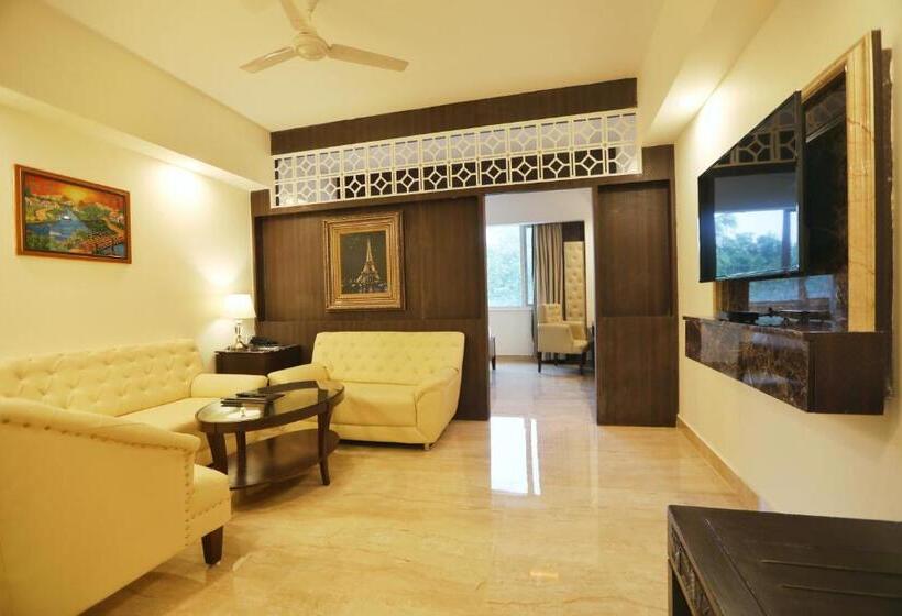 בית מלון כפרי Quality Inn Sabari