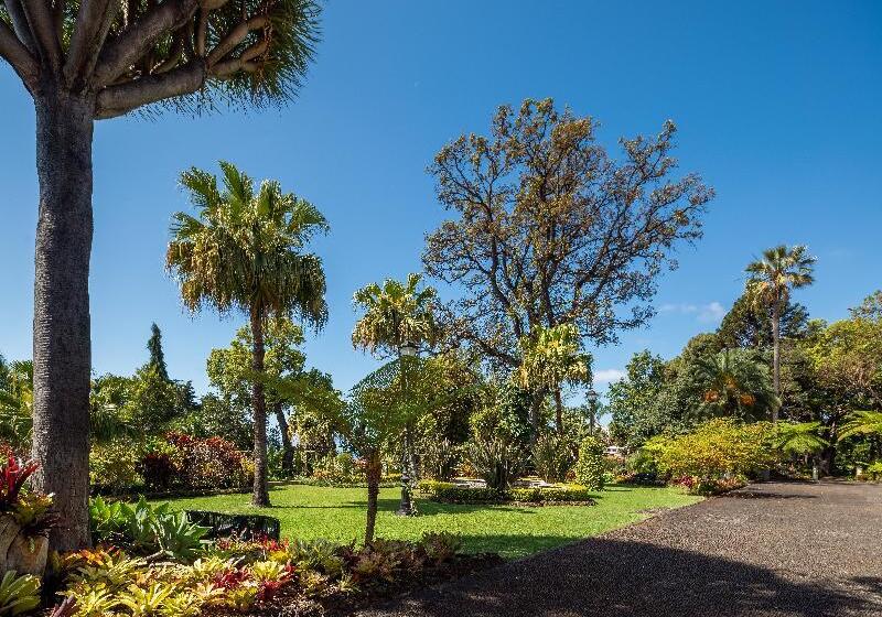 هتل Quinta Jardins Do Lago