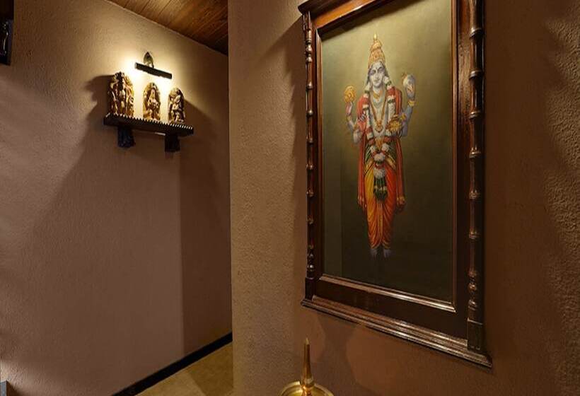 فندق Renest Shraddha Inn Shirdi