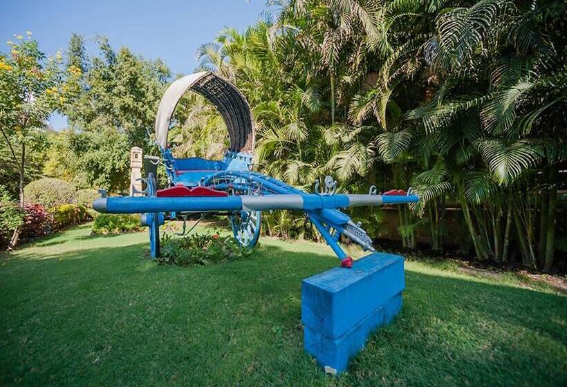 فندق Renest Shraddha Inn Shirdi