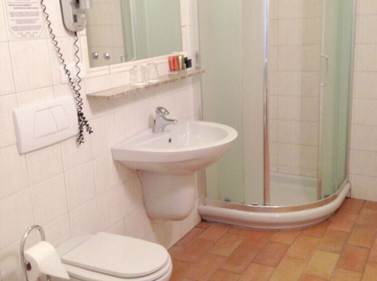 Fotos del hotel Roma Prague:  9